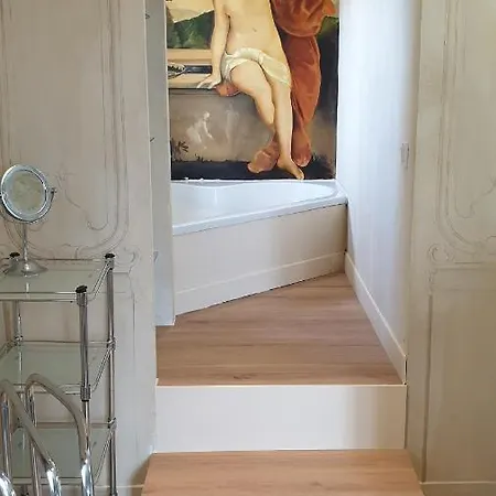 La Des Arts 3* Savigne-l'Eveque